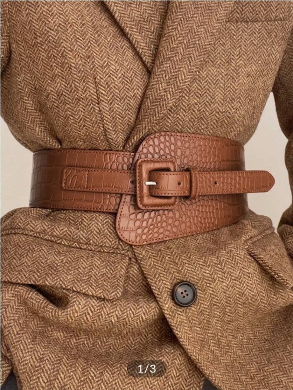 Asymmetrical belt